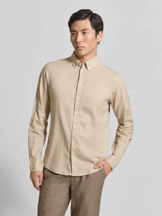 Zdjęcie produktu Koszula casualowa o kroju slim fit z kołnierzykiem typu button down model 'Anton' Casual Friday Beżowy