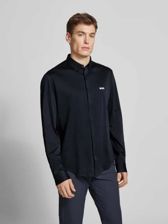 Zdjęcie produktu Koszula casualowa o kroju slim fit z kołnierzykiem typu button down model ‘MOTION’ Boss Ciemnoniebieski