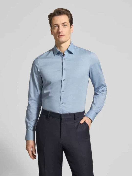 Zdjęcie produktu Koszula casual krój slim fit z kołnierzykiem kent OLYMP Level 5 Błękitny