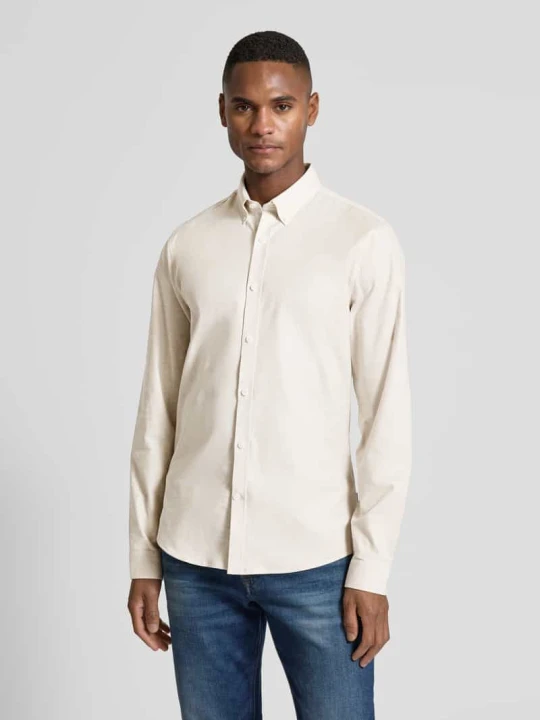 Zdjęcie produktu Koszula casualowa o kroju slim fit z listwą guzikową model ‘Oxford’ lindbergh Piaskowy