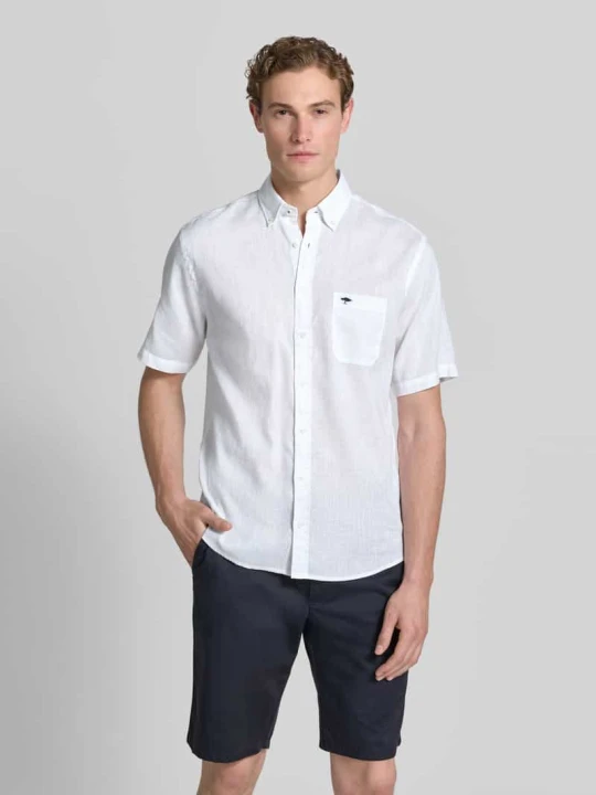 Zdjęcie produktu Koszula casualowa o kroju slim fit z mieszanki lnu i bawełny FYNCH-HATTON Biały