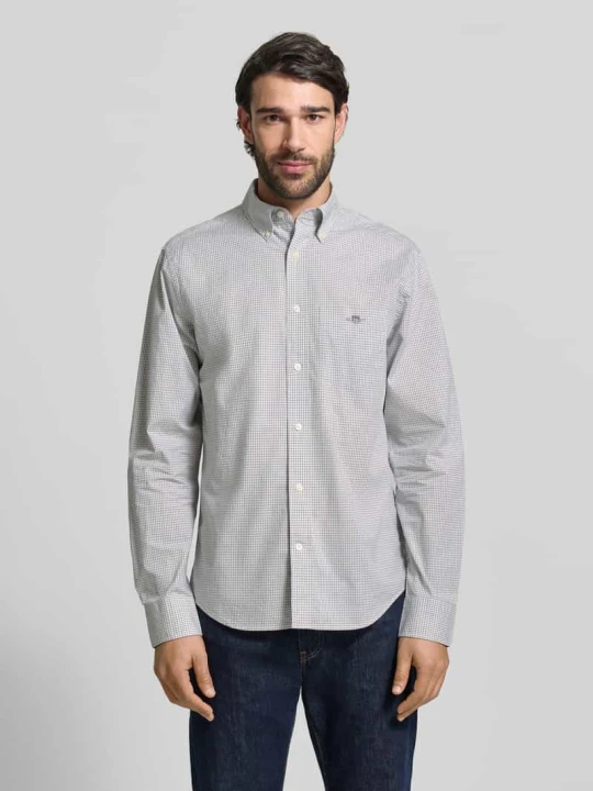 Zdjęcie produktu Koszula casualowa o kroju slim fit z wyhaftowanym logo Gant Jasnoszary