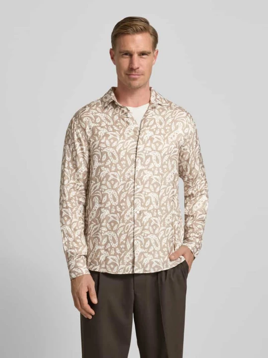 Zdjęcie produktu Koszula casualowa o kroju loose fit z wiskozy model „Matty” JOOP! Piaskowy