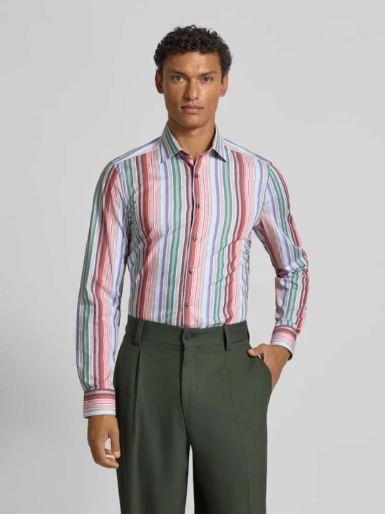 Zdjęcie produktu Koszula casualowa o kroju slim fit z kołnierzykiem typu kent OLYMP Level 5 Gliniany