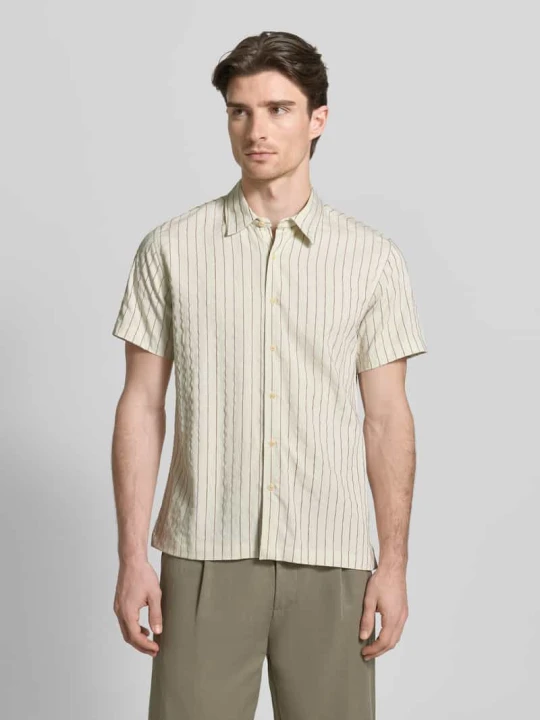 Zdjęcie produktu Koszula casualowa z domieszką wiskozy, krój regular fit, model 'REDFORD' Guess Beżowy