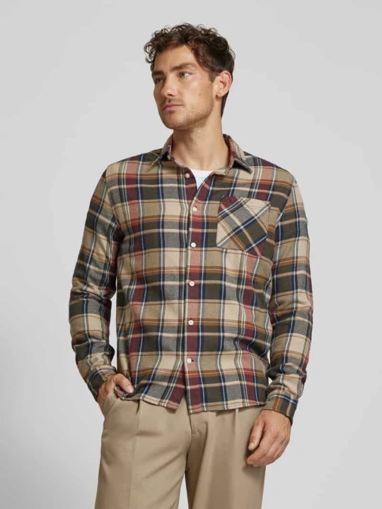 Zdjęcie produktu Koszula casualowa z kieszenią na piersi KnowledgeCotton Apparel Średniobrązowy