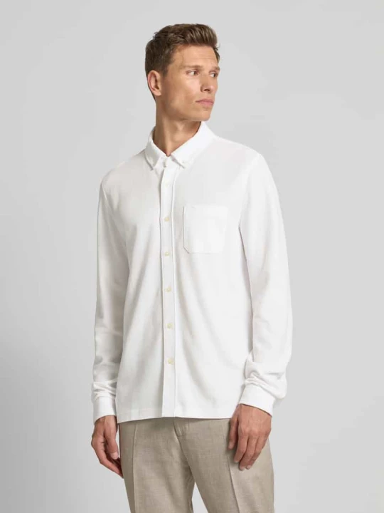 Zdjęcie produktu Koszula casualowa z kołnierzykiem typu button down FYNCH-HATTON Biały
