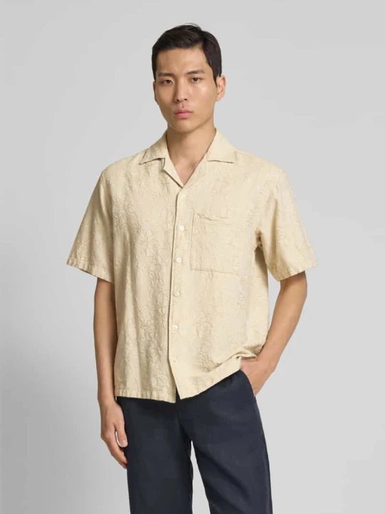 Zdjęcie produktu Koszula casualowa z listwą guzikową model ‘AARON’ Jack&Jones Złamany biały
