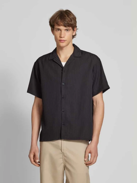 Zdjęcie produktu Koszula casualowa z listwą guzikową model ‘MASSIMO’ Jack&Jones Czarny