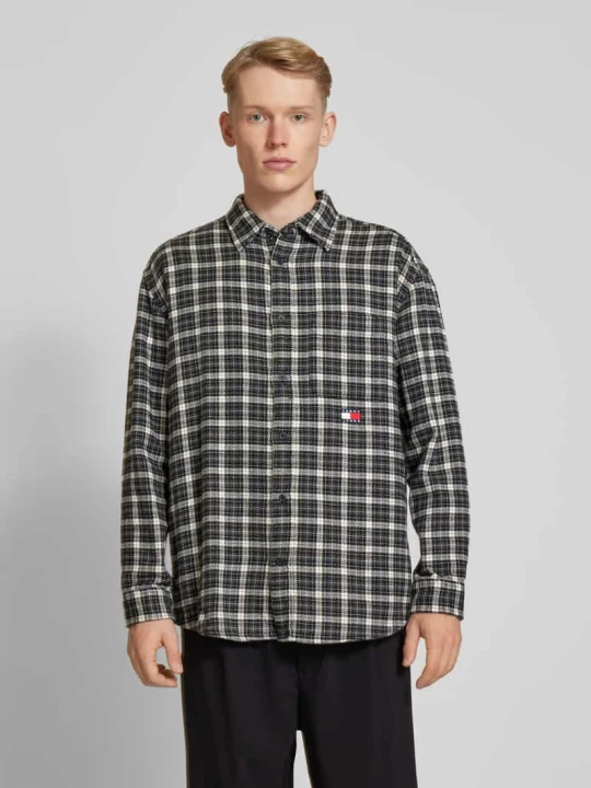 Zdjęcie produktu Koszula casualowa z listwą guzikową Tommy Jeans Czarny