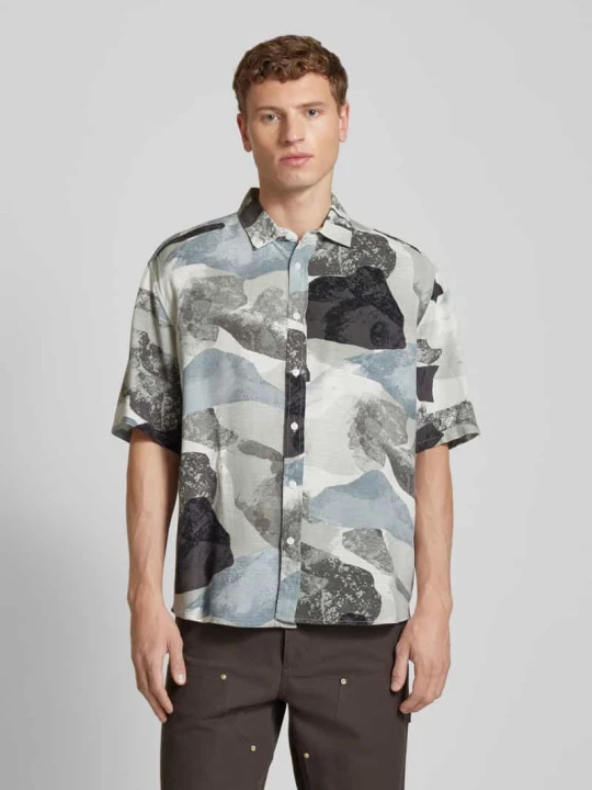 Zdjęcie produktu Koszula casualowa o kroju regular fit ze wzorem na całej powierzchni model ‘BUD’ Only & Sons Czarny