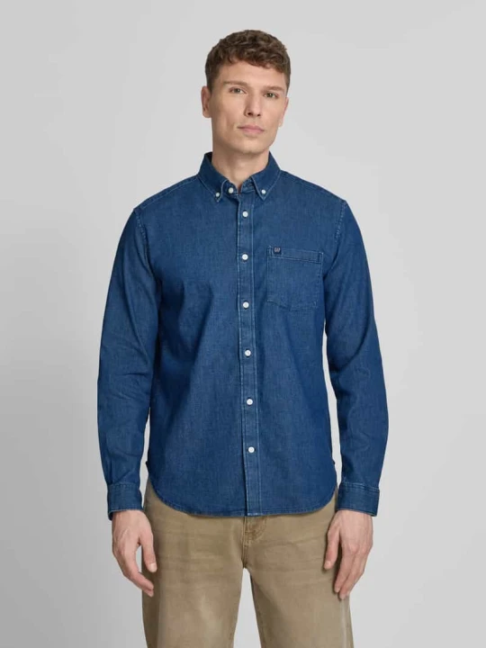 Zdjęcie produktu Koszula jeansowa o kroju regular fit z kołnierzykiem button-down GAP Ciemnoniebieski