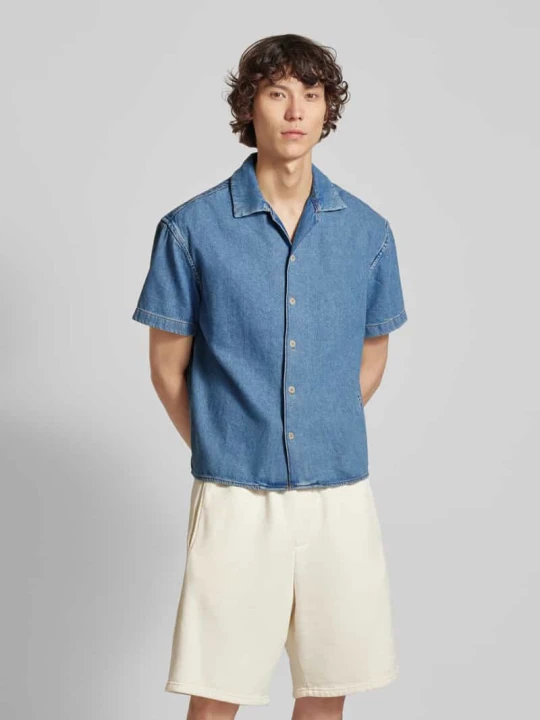 Zdjęcie produktu Koszula jeansowa o kroju regular fit z rękawem o dł. 1 / 2 model ‘CABANA’ Jack&Jones Jasnoniebieski