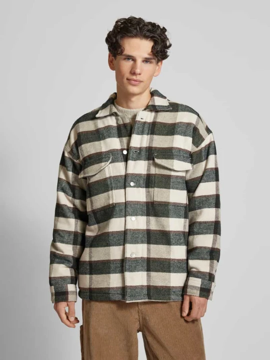 Zdjęcie produktu Koszula- kurtka o kroju regular fit z dodatkiem wełny Jack&Jones Złamany biały
