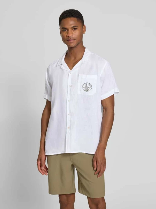 Zdjęcie produktu Koszula lniana o kroju regular fit z haftami model 'Ilfracombe' BOARDIES Biały
