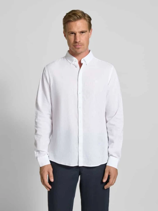 Zdjęcie produktu Koszula lniana o kroju regular fit z kołnierzykiem typu button down model ‘Anton’ Casual Friday Biały