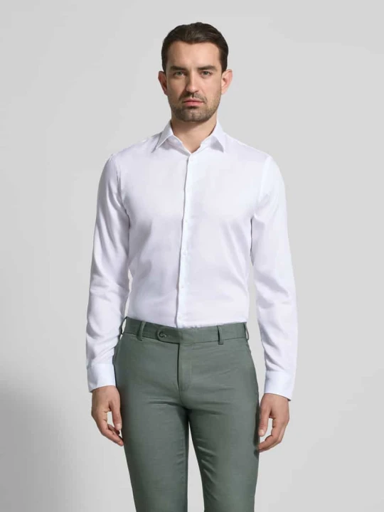 Zdjęcie produktu Koszula o kroju slim fit biznes z fakturowanym wzorem i kołnierzykiem typu kent Jake*s Biały