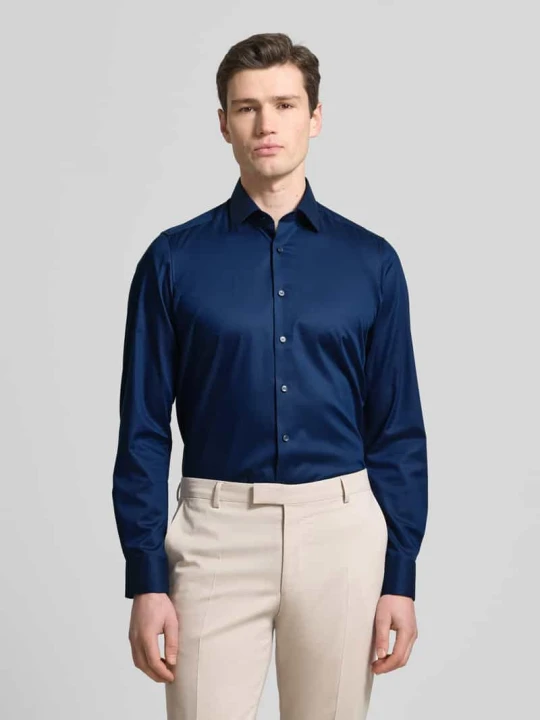 Zdjęcie produktu Koszula o kroju slim fit biznes z fakturowanym wzorem i kołnierzykiem typu kent OLYMP Level 5 Granatowy