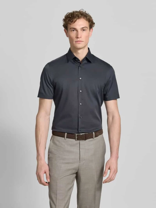 Zdjęcie produktu Koszula o kroju slim fit biznes z kołnierzykiem typu kent Jake*s Czarny