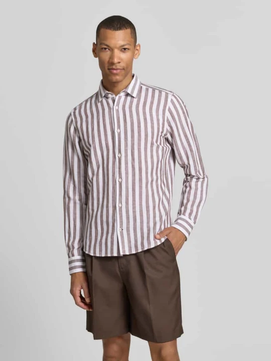 Zdjęcie produktu Koszula o kroju slim fit biznes z kołnierzykiem typu kent model 'Pit' JOOP! Czekoladowy