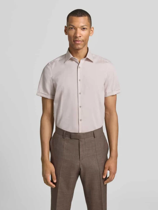 Zdjęcie produktu Koszula o kroju slim fit biznes z kołnierzykiem typu kent OLYMP Level 5 Piaskowy