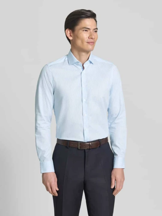 Zdjęcie produktu Koszula o kroju slim fit biznes z kołnierzykiem typu kent OLYMP Level 5 Jasnoniebieski