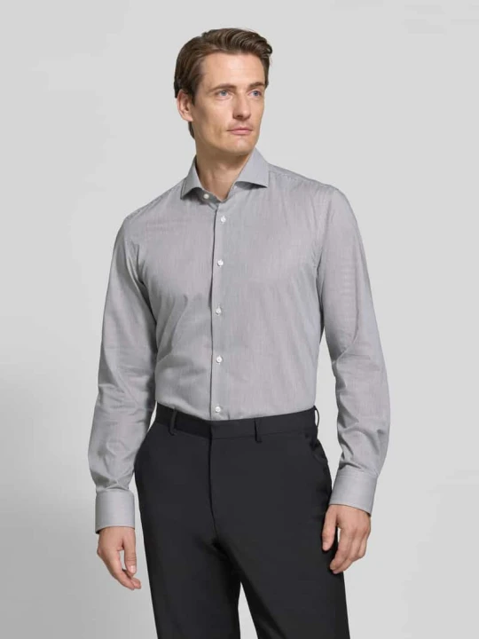 Zdjęcie produktu koszula o kroju slim fit biznesowa z czystej bawełny model 'HANK' Boss Czarny