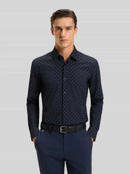 Zdjęcie produktu Koszula o kroju slim fit z dżerseju z dodatkiem streczu model ‘Style P-HANK-S-KENT-C1-222’ Boss Granatowy