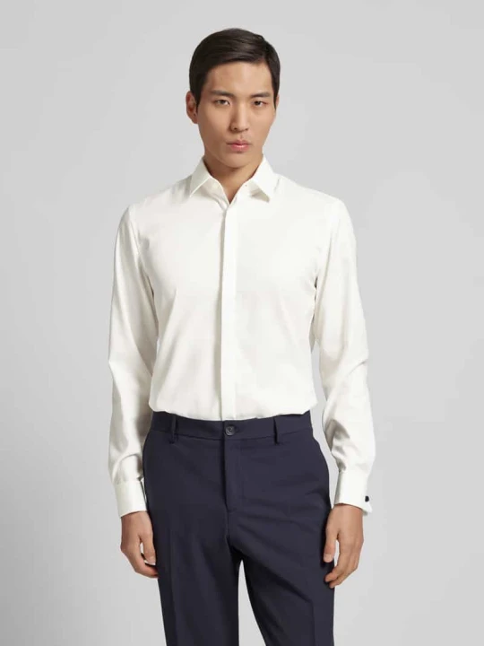 Zdjęcie produktu Koszula smokingowa o kroju slim fit z diagonalu Jake*s Écru