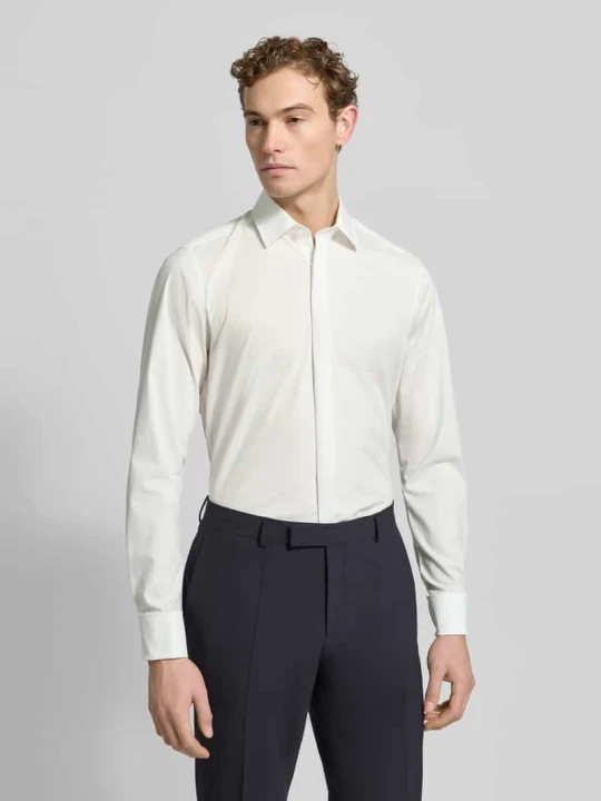 Zdjęcie produktu Koszula smokingowa o kroju slim fit z bawełny z dodatkiem streczu OLYMP Level 5 Écru