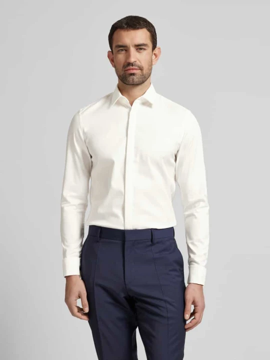 Zdjęcie produktu Koszula smokingowa o kroju super slim fit z kołnierzykiem typu kent Jake*s Écru