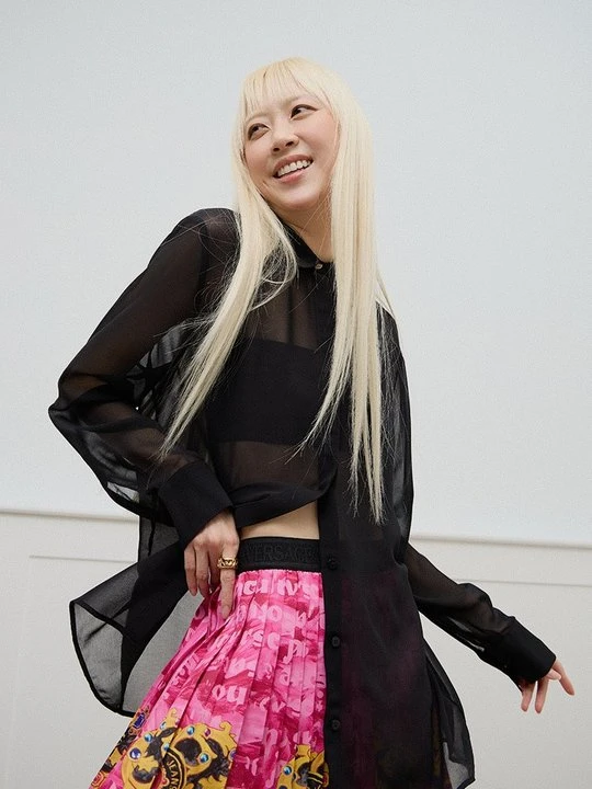 Zdjęcie produktu Bluzka Versace Jeans Couture czarny