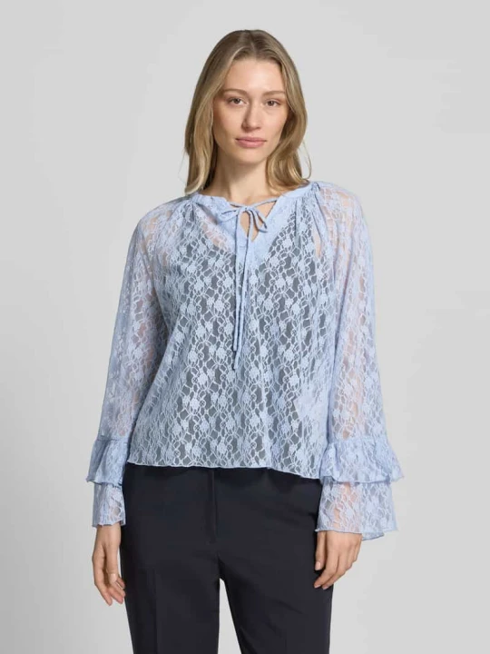 Zdjęcie produktu Koszula z długim rękawem w koronkowym wyglądzie w kroju regular fit model 'LOULOU' Vero Moda Jasnoniebieski