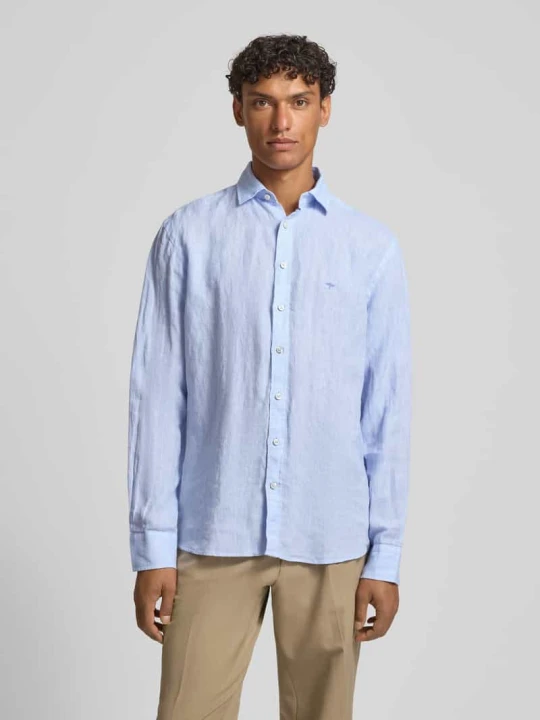Zdjęcie produktu Koszula z lnu o kroju slim fit z kołnierzykiem typu cutaway FYNCH-HATTON Jasnoniebieski