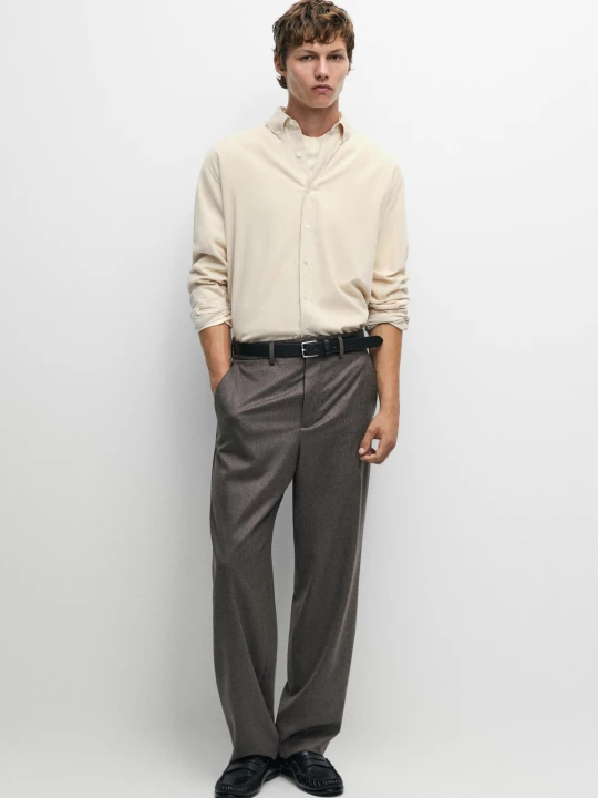 Zdjęcie produktu Koszula Z Mikrosztruksu I Zamszu Regular Fit - Piaskowy - Massimo Dutti - Male