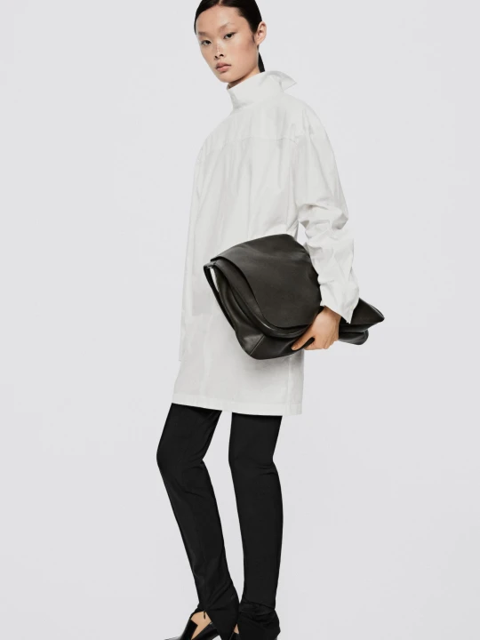 Zdjęcie produktu Koszula Z Popeliny Oversize Ze Stójką – Limited Edition - Biały - Massimo Dutti - Female