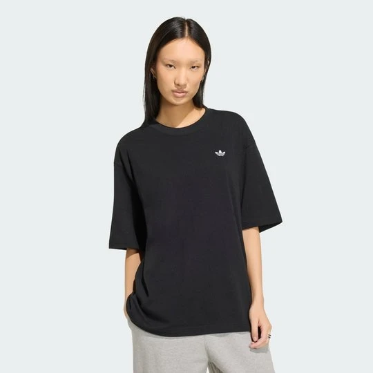 Zdjęcie produktu Koszulka Boyfriend Essentials Adidas czarny