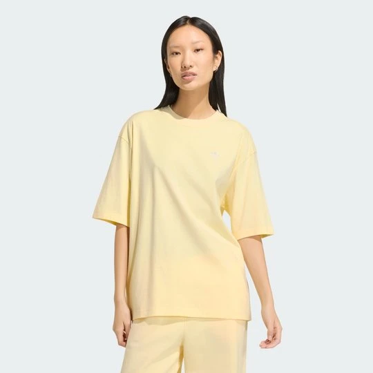 Zdjęcie produktu Koszulka Boyfriend Essentials Adidas Warm Vanilla