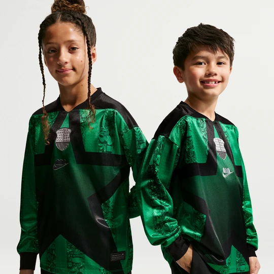 Zdjęcie produktu Koszulka bramkarska dla dużych dzieci z kolekcji Nike x LEGO® - Czerń