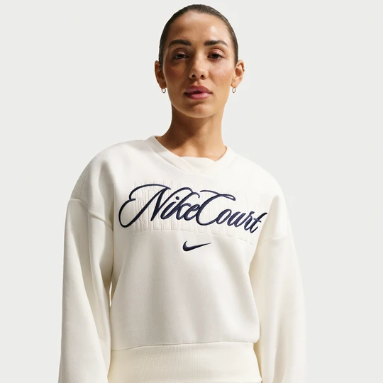 Zdjęcie produktu Koszulka damska do tenisa z półokrągłym dekoltem NikeCourt Collection - Biel