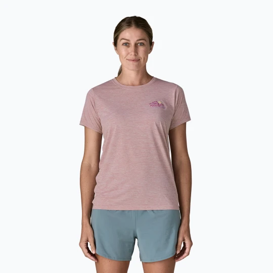 Zdjęcie produktu Koszulka damska Patagonia Capilene Cool Daily Shirt - Boardshort Logo quiet violet