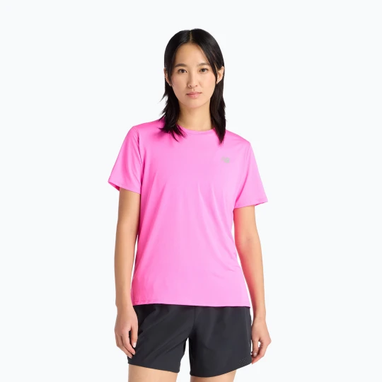 Zdjęcie produktu Koszulka do biegania damska New Balance Essentials pink heat