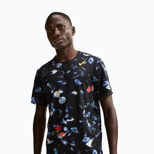 Zdjęcie produktu Koszulka do biegania męska Nike AeroSwift Dri-Fit ADV black / laser orange