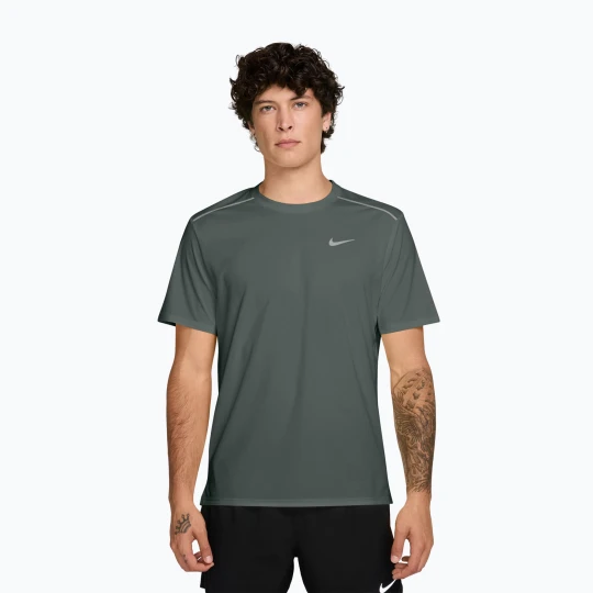 Zdjęcie produktu Koszulka do biegania męska Nike Miler Dri-Fit UV camo green