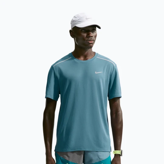 Zdjęcie produktu Koszulka do biegania męska Nike Miler Dri-Fit UV smokey blue