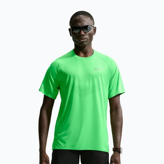 Zdjęcie produktu Koszulka do biegania męska Nike Stride green spark