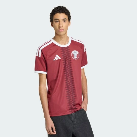 Zdjęcie produktu Koszulka domowa Katar 26 Adidas Noble Maroon