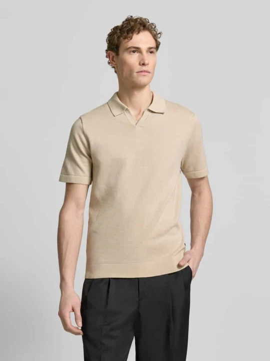 Zdjęcie produktu Koszulka dzianinowa z dekoltem w serek Model 'MILANO' Jack&Jones Beżowy