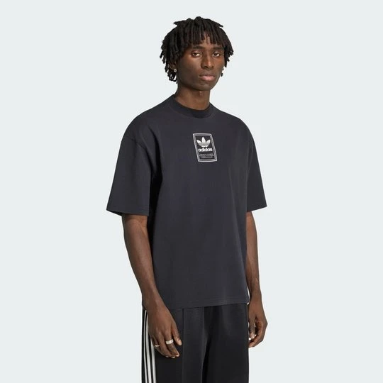 Zdjęcie produktu KOSZULKA ELEVATED GFX Adidas czarny