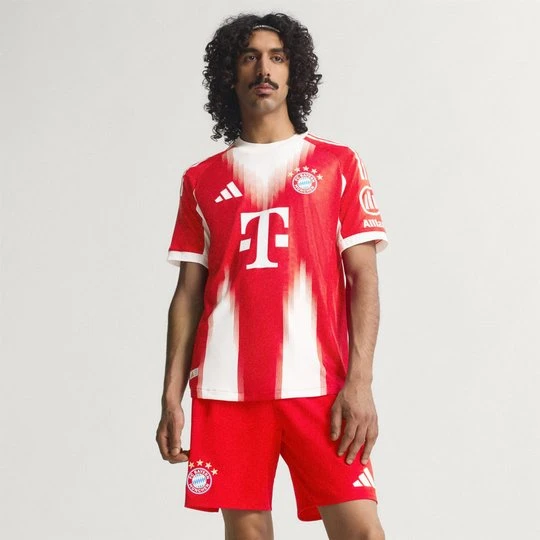 Zdjęcie produktu Koszulka FC Bayern 25/26 Home Authentic Adidas czerwony